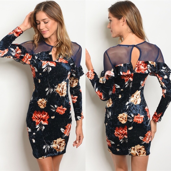 Paris&Pearle Dresses & Skirts - Alissa Navy Velvet Floral Dress